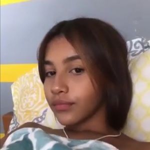 Meet your Posher, Jillian